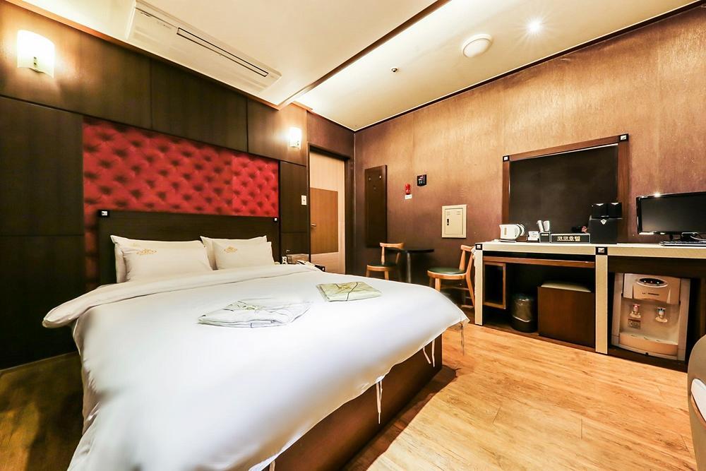 Coco Hotel Cheongju Exterior photo